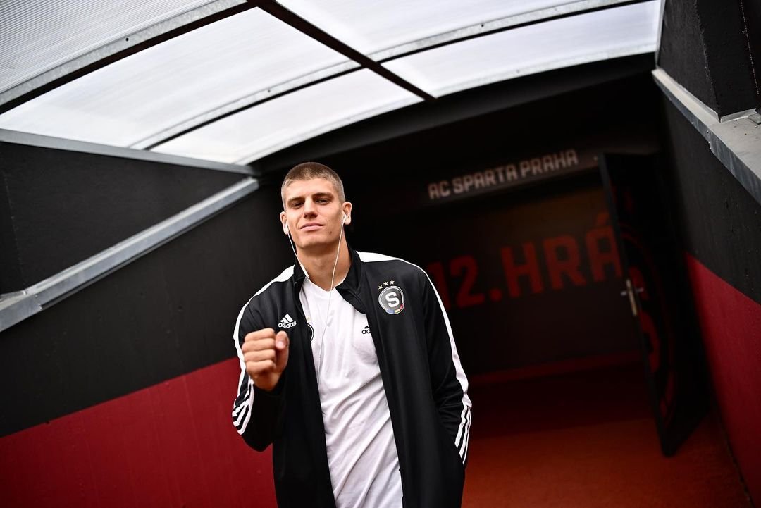 ?? Hráči dorazili na stadion ??

Sparťani, jaký dnes tipujete výsledek? ? #acsparta